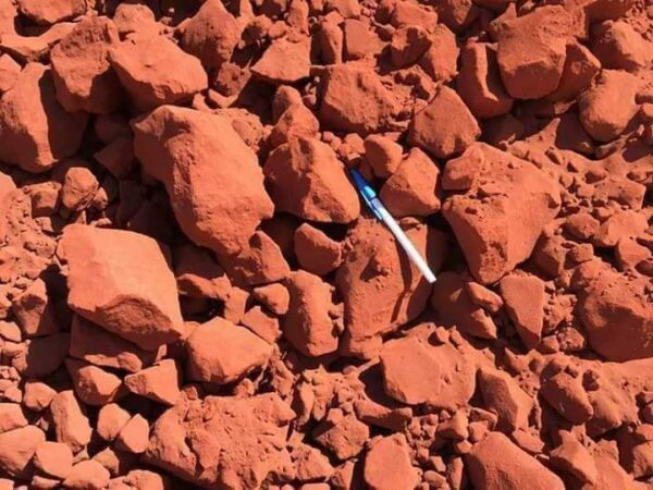 Red Iron Oxide Ore